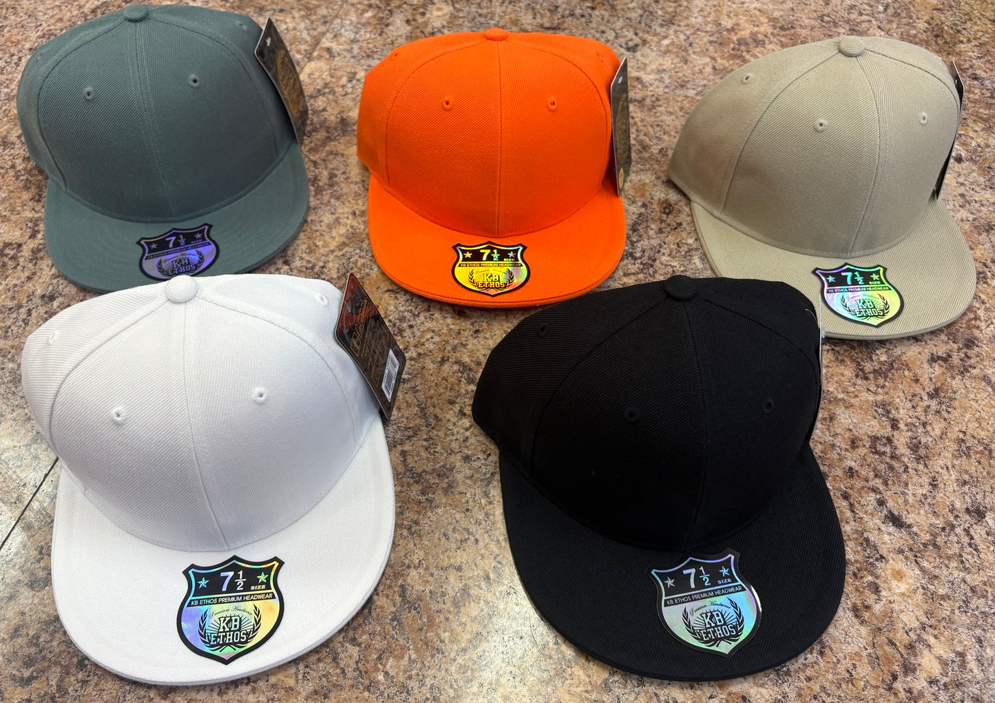 [KB ETHOS] Plain Fitted Caps Flat Bill Sized Hat(Black / Brown / Light Grey / Navy Blue / Red / Royal Blue / Sky Blue / Turquoise / White )